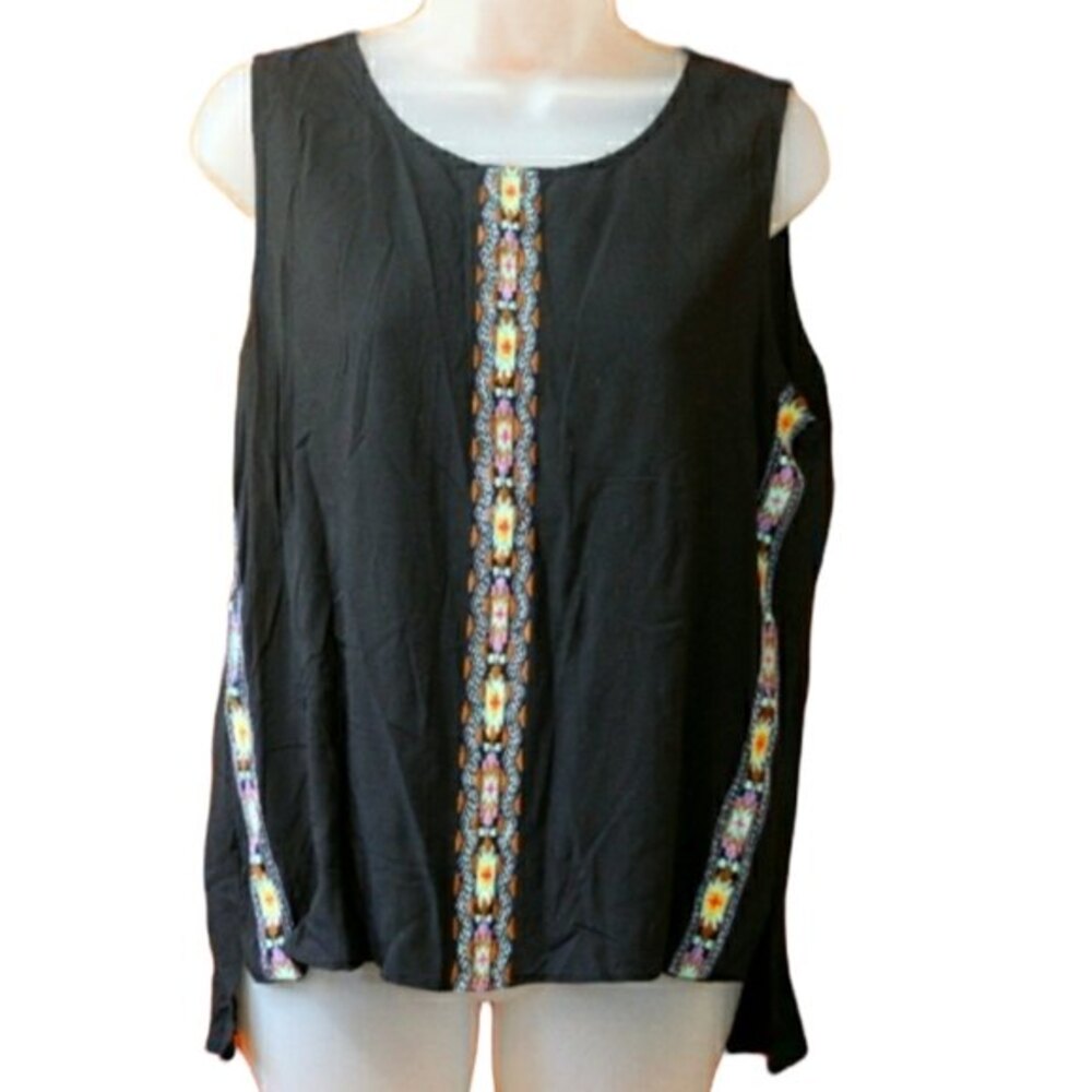 THML/ANTHROPOLOGIE  Art Effect Embroidered Top Size L Open Back Black NWT